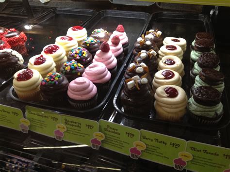 Enjoy the delicious flavors of red velvet, chocolate, and vanilla in our heavenly cupcake trays. . Safeway cupcake order